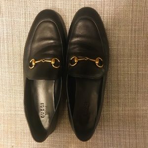 Gucci classic loafer. Can wear two ways.
